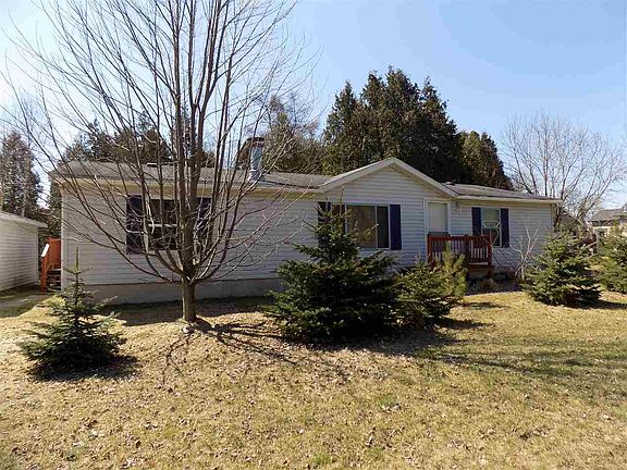 4th image of 815 Manistique St