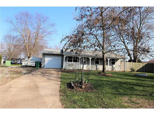 1632 Landmark Dr photo 1
