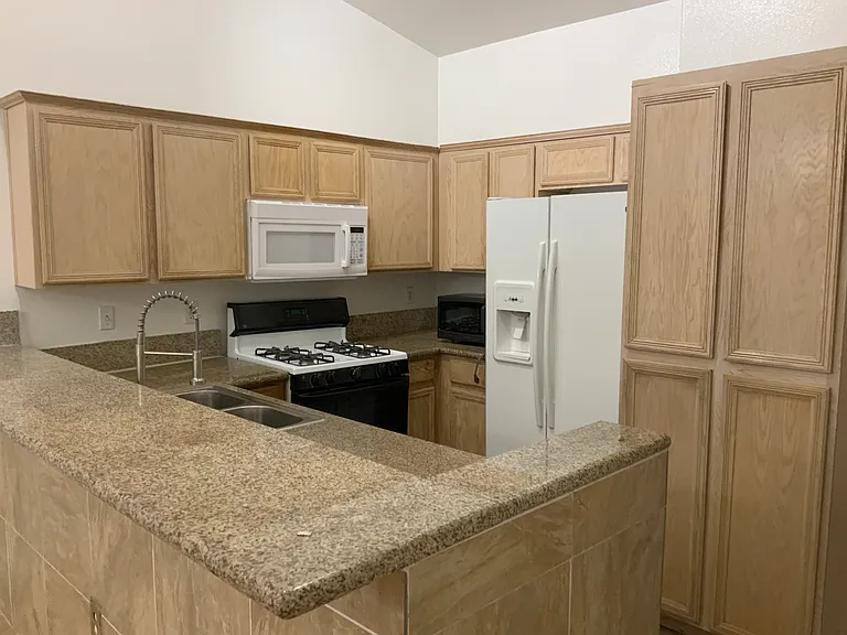 6457 Blue Blossom Ave — Photo 17