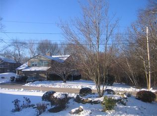 35 Stone Trl #B, North Providence, RI 02904