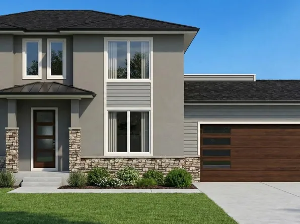 1681 Skyview Cir NW, Rochester, MN 55901