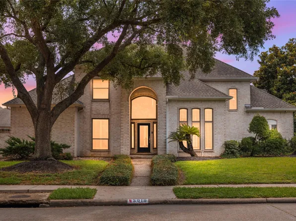 5019 Baywood Dr, Pasadena, TX 77505