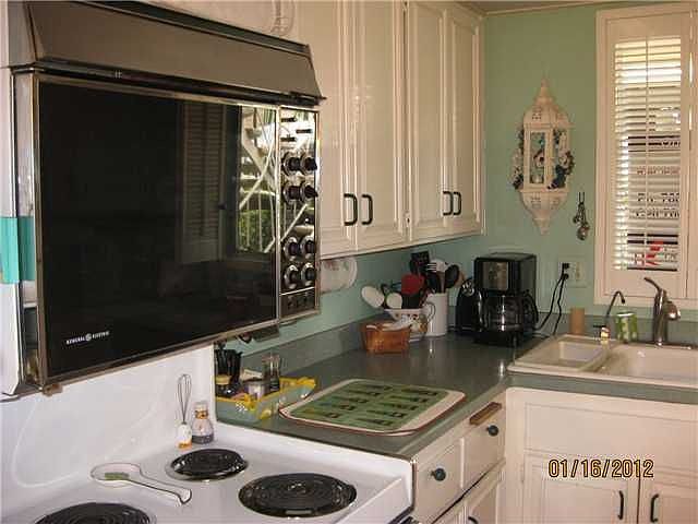 2nd image of 1904 Fairway Circle Dr