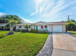 2572 Jefferson Cir, Sarasota, FL 34239