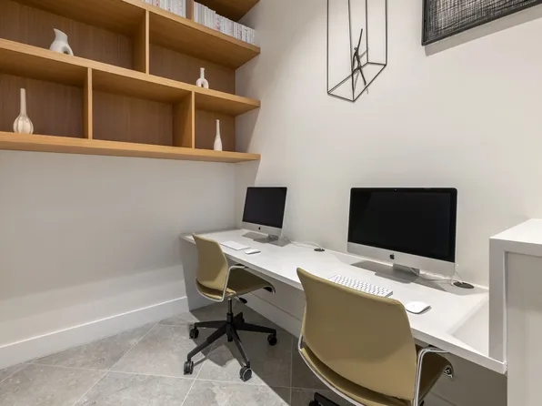 MOTIF AT FLAGLER VILLAGE