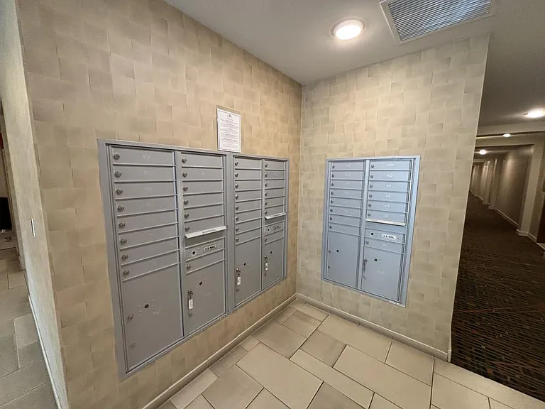 555 South St #103 — Photo 22