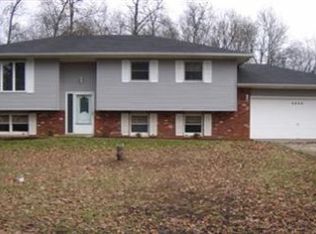 3557 100th W, Valparaiso, IN 46385