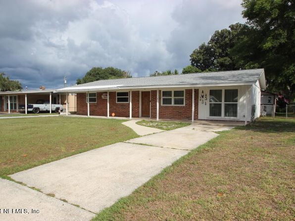 136 W ST JOHNS Terrace, East Palatka, FL 32131