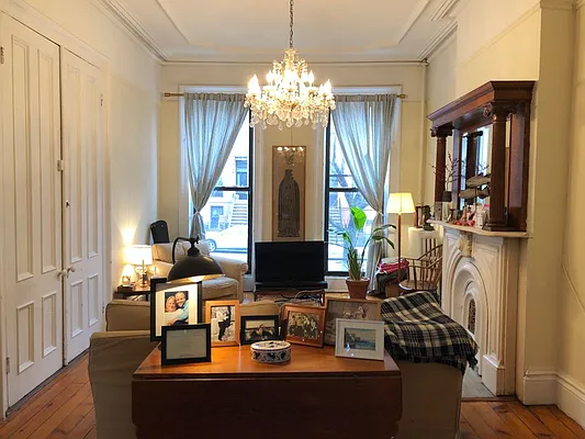 Rented by Brown Harris Stevens | media 9