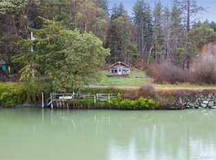 283 Barnum Rd, Camano Island, WA 98282