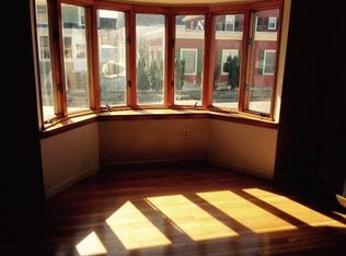 93 Main St, Woburn, MA 01801