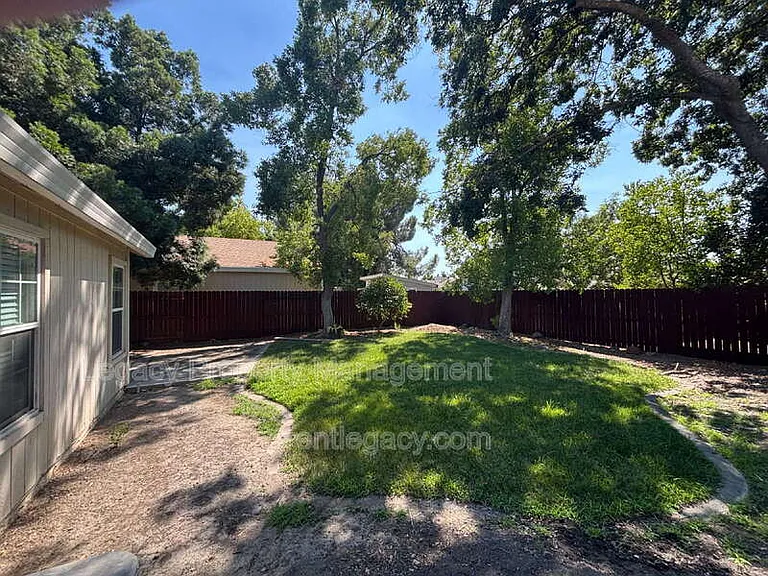 8559 Star Bright Ct — Photo 17