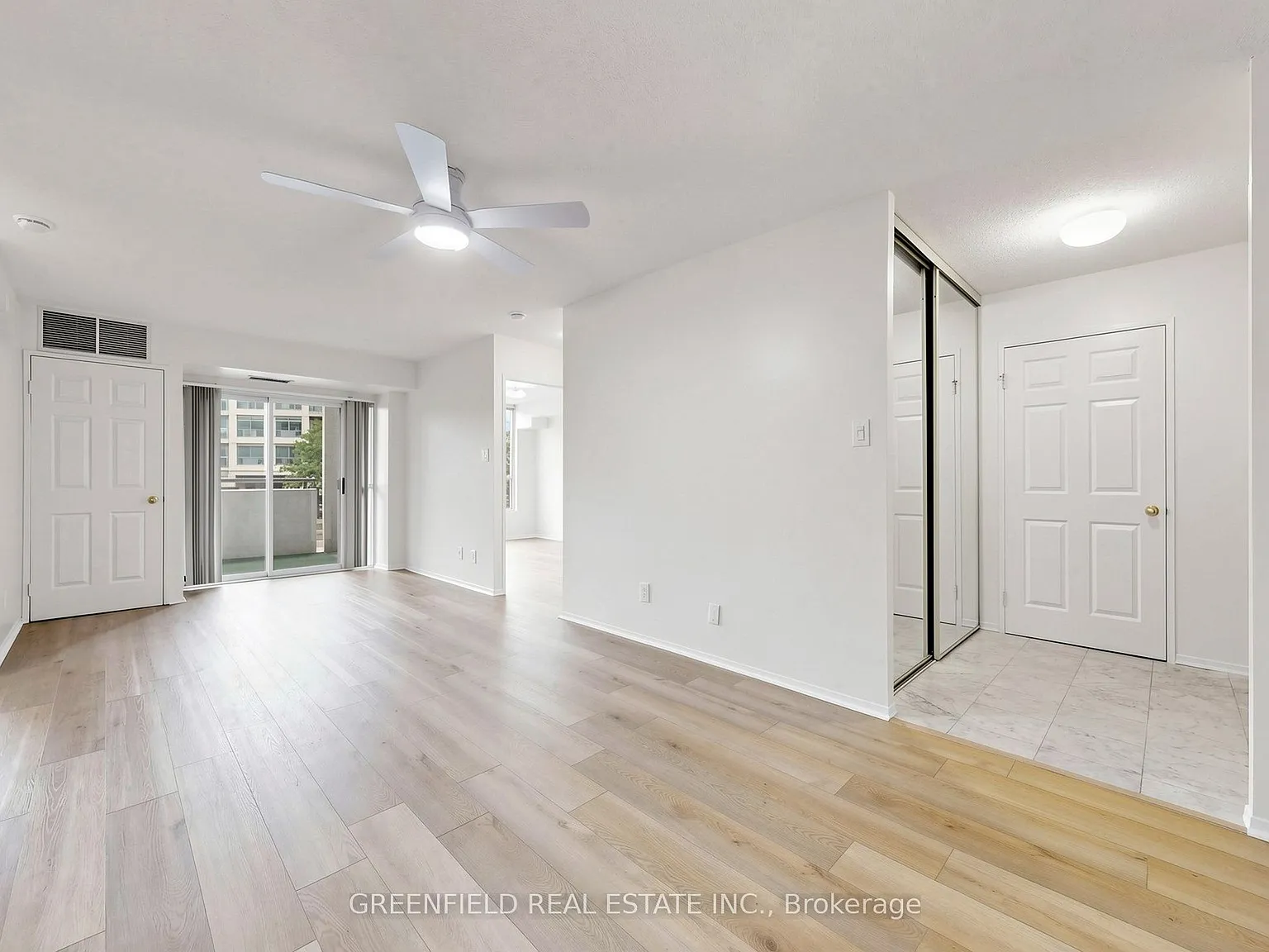 2 bed, $2,600 — Photo 4