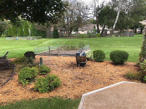 5th image of N97W16688 Chippewa Dr