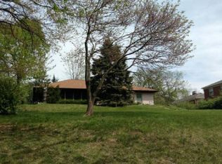 215 W Hudson Ave, Dayton, OH 45405
