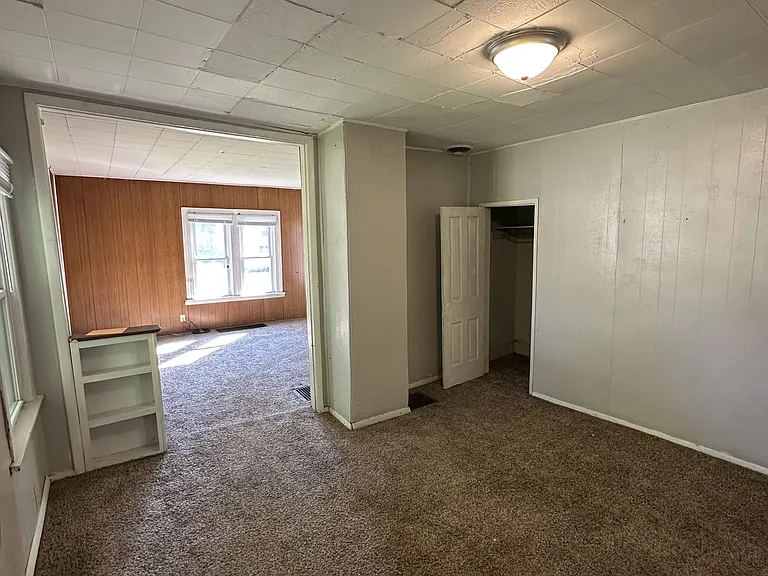 1531 Johnson Ave — Photo 1