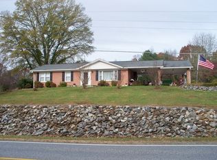 3441 Oak Level Rd, Bassett, VA 24055