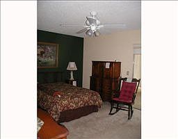 5th image of 2081 Harwood F