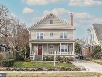 202 Russell Rd, Alexandria, VA, 22301