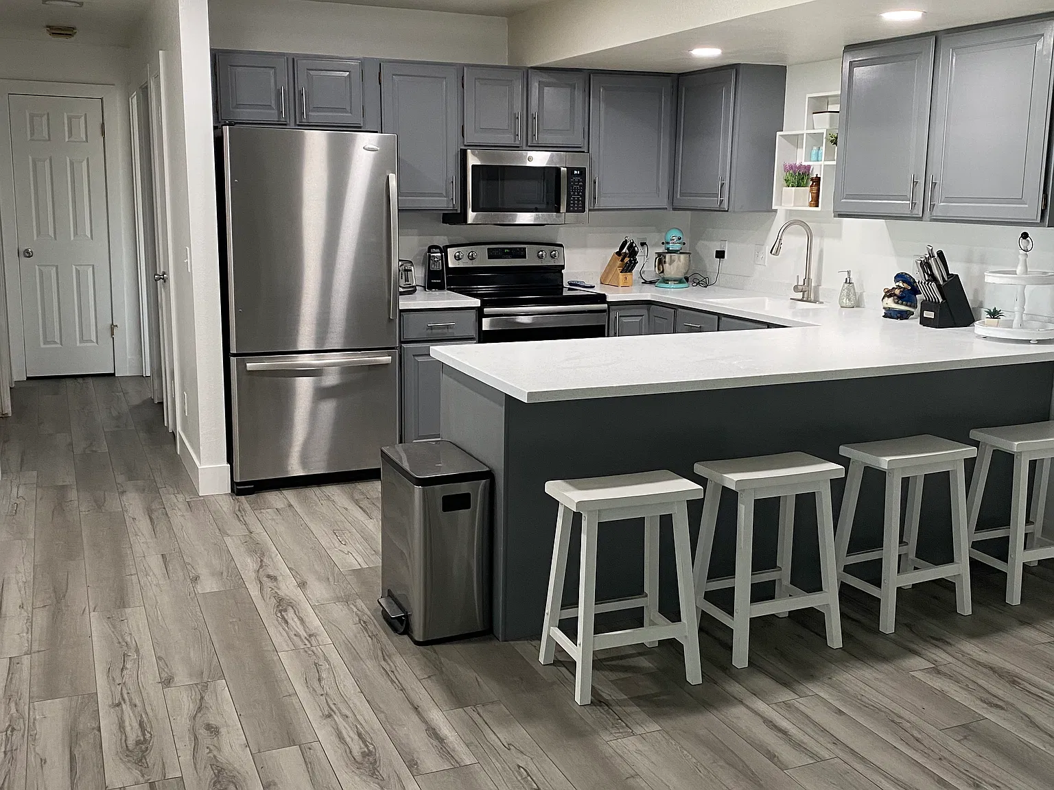 2 bed, 1120 sqft, $1,400 — Photo 1