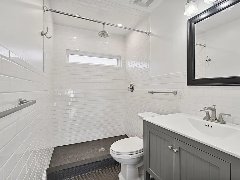 Upper Bathroom 1