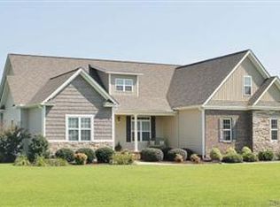 303 Pickens Dr N, Goldsboro, NC 27530