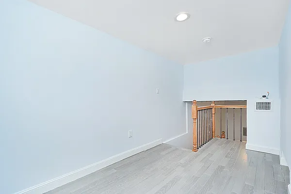 Rented by Keller Williams NYC | media 7