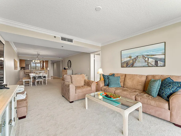 601 S Seas Dr #203 — Photo 13