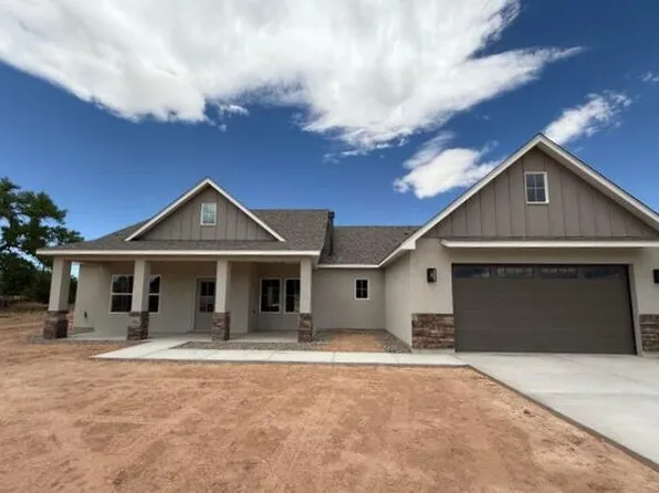 1680 Golf Course Rd, Rio Communities, NM 87002