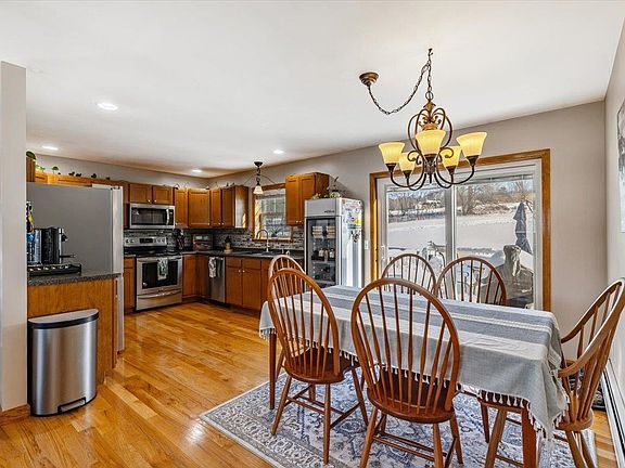 5th image of 14 Andbron Road