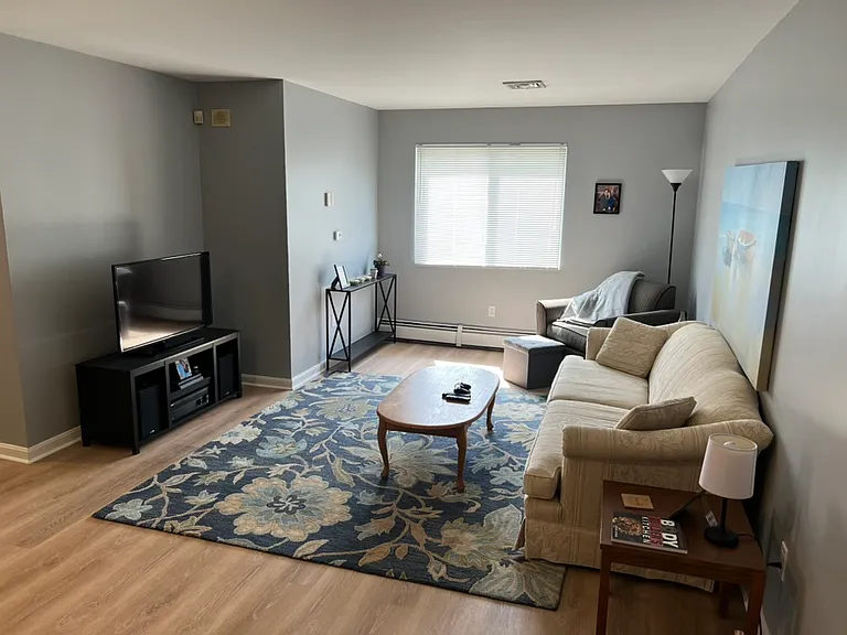 367 Woonasquatucket Ave #5 — Photo 2