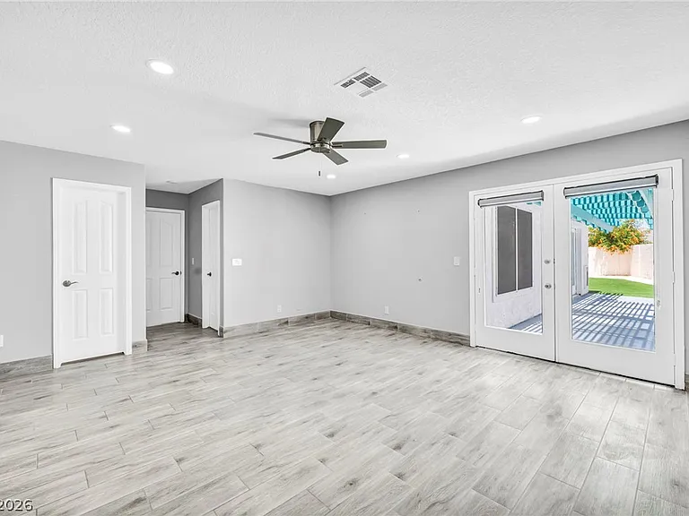 3000 Blue Fin Cir — Photo 37