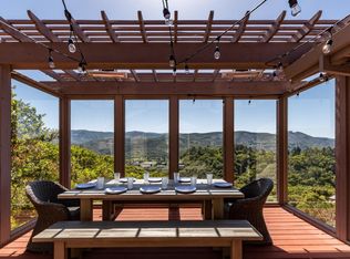 27991 Mercurio Rd, Carmel, CA 93923