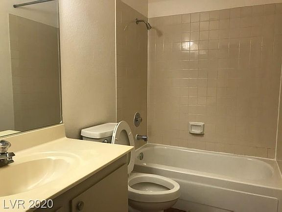 5th image of 709 Rock Springs Dr APT 202