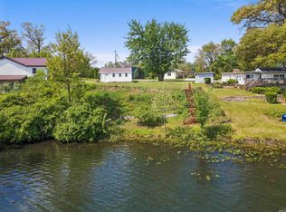 9758 N Hiawatha Ln, Syracuse, IN 46567