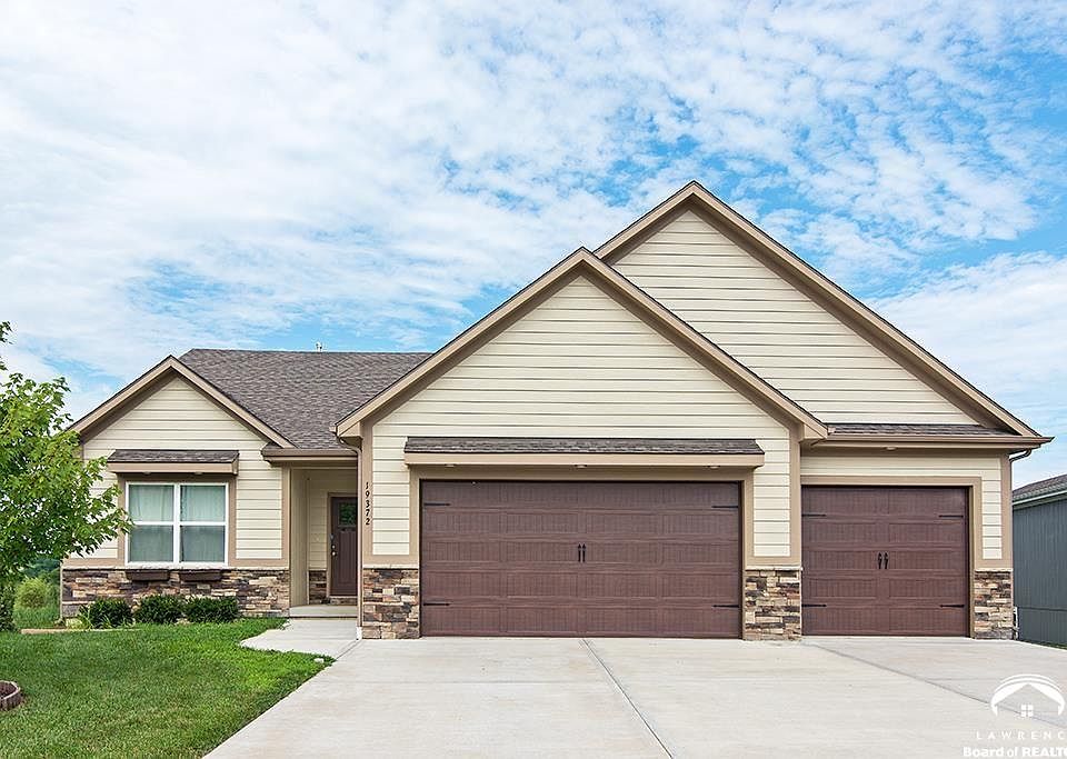 1st image of 19372 Cedar Ct