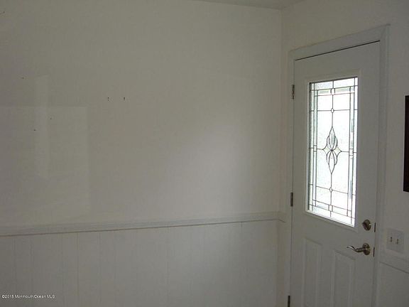 3rd image of 2 Greenwood Ln #A
