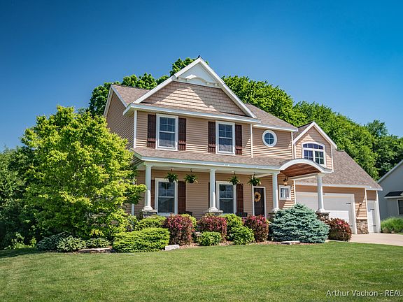 2nd image of 2217 Conifer Ridge Dr SW