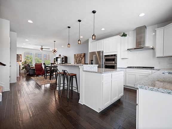 2nd image of 12759 Apsley Ln