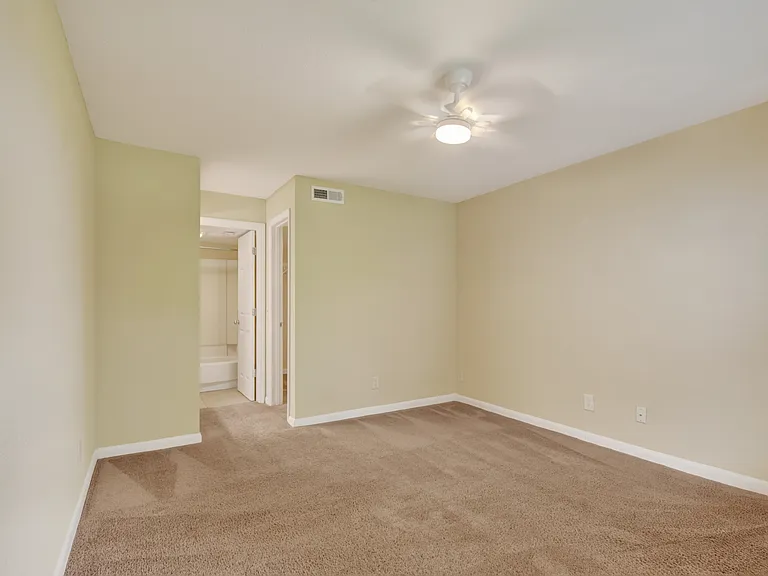 100 Fairway Park Blvd #511 — Photo 12