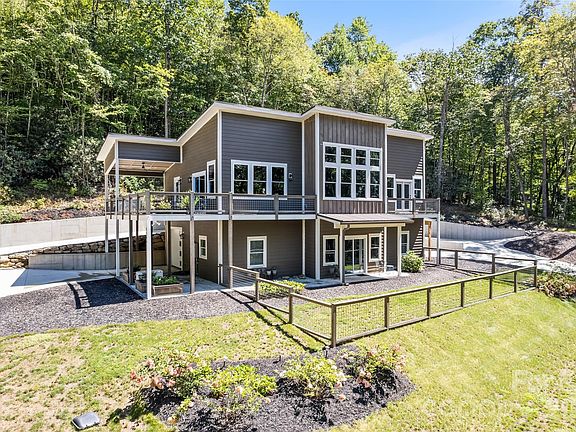 2nd image of 1185 Wallalieu Rd