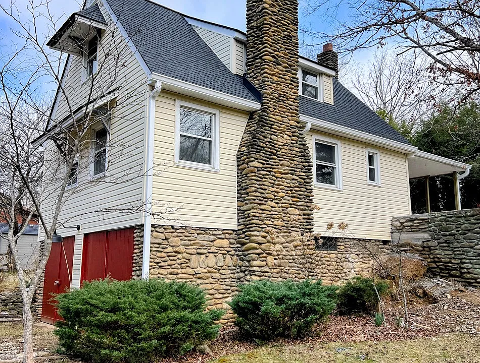 101 Hiawassee Ave
