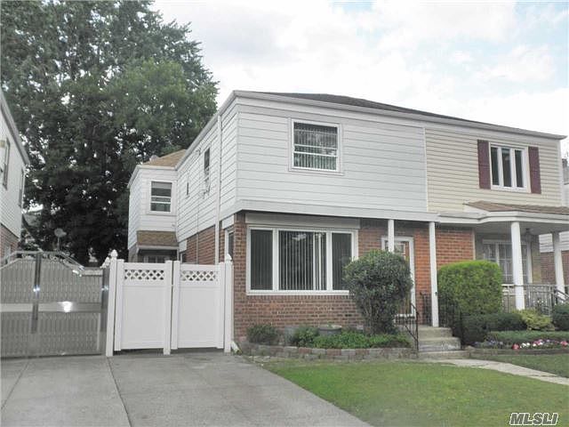 2nd image of 5017 Francis Lewis Blvd