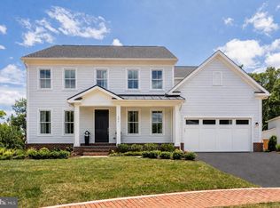 326 Runner Stone Ct NW, Leesburg, VA 20176