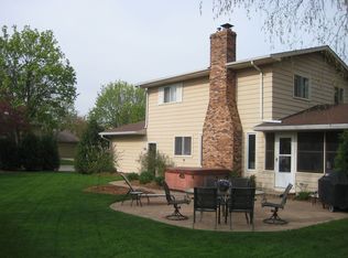 7408 Kenyon Dr, Middleton, WI 53562