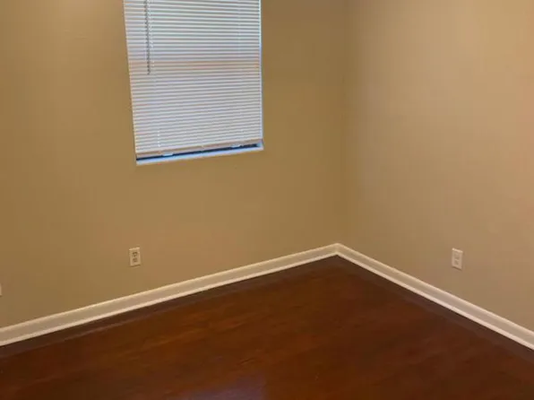 6081 W 24th Ave APT 108, Hialeah, FL 33016