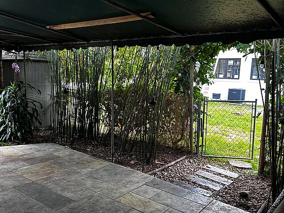 4th image of 825 Obispo Ave #2