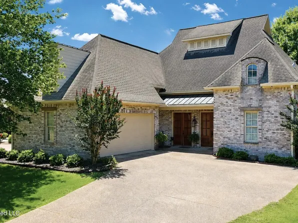 209 Oakville Cir, Brandon, MS 39047