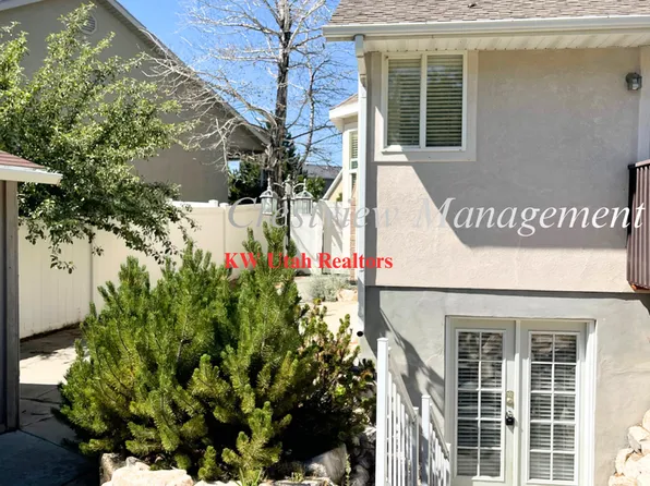 2BR Apartment Close to Daybreak Marina and Trails, 10519 S Poplar Grove Dr #2DOWN, South Jordan, UT 84009