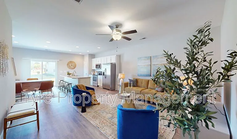 2608 Sailor Rose Ln #B — Photo 6